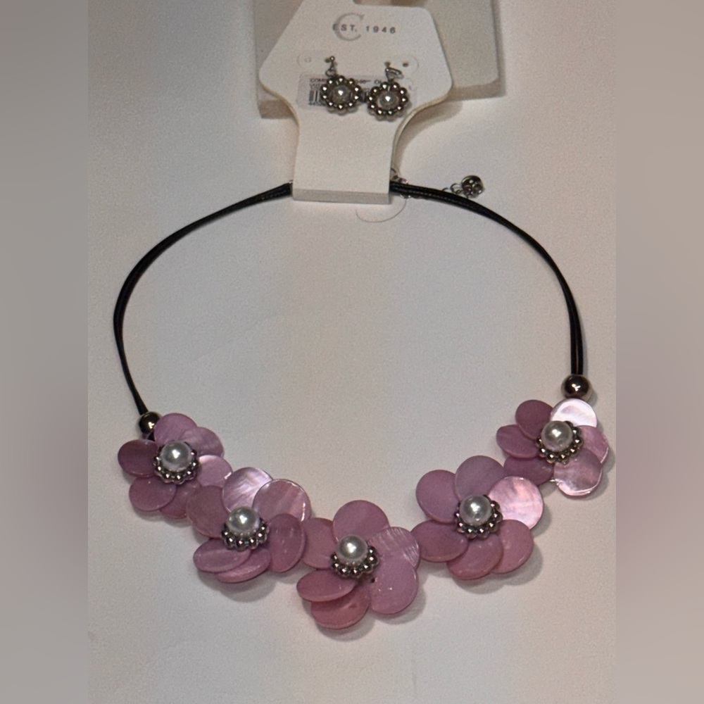 Cato Est 1946 Necklace and Earrings Set